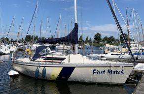 Beneteau First 32